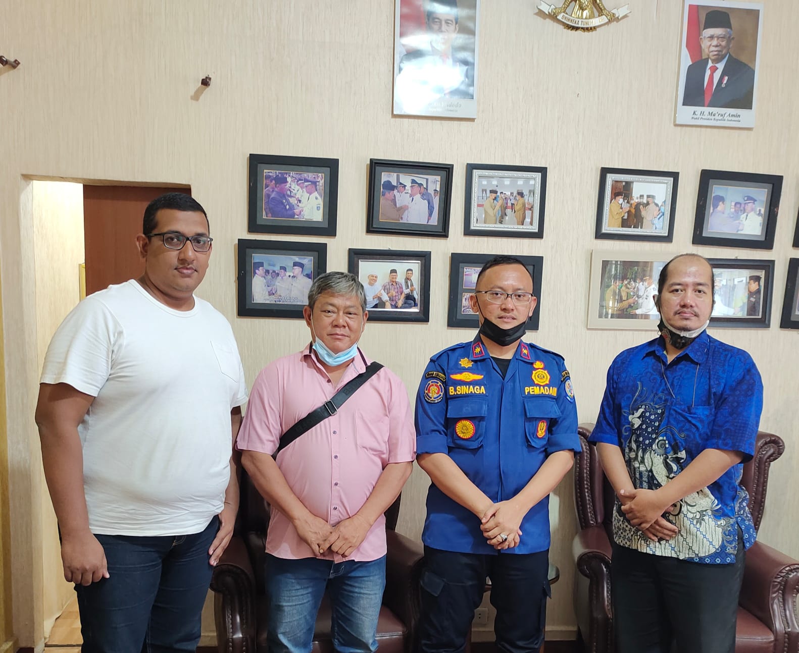 Paidjan Dari Pihak Klenteng Ling Shen Mio Berkunjung Ke Dinas Damkar