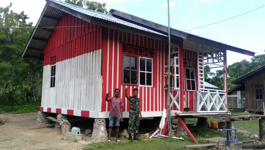 Rumah Merah Putih Kampung Mosso Karya Satgas Pamtas RI-PNG Yonif 413 Kostrad