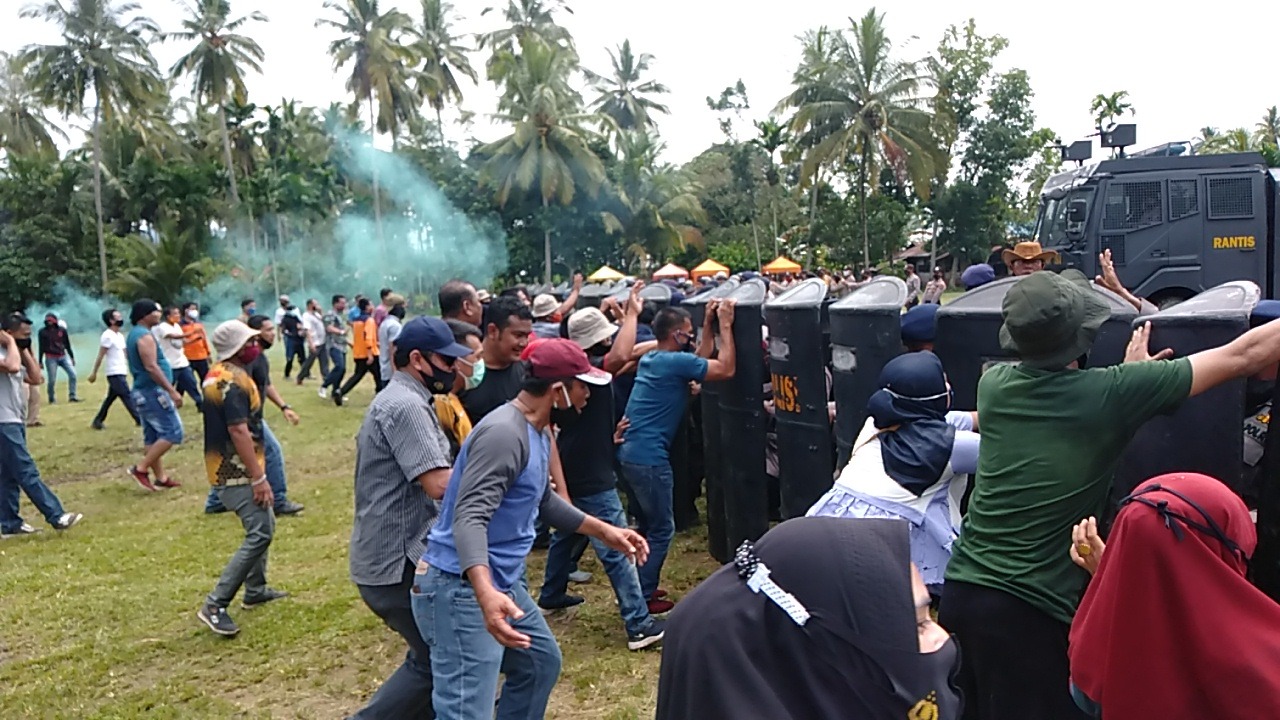 Polres Tapsel dan Yon C Satbrimob Polda Sumut Laksanakan Gladi Simulasi Pengamanan Pilkada 2020