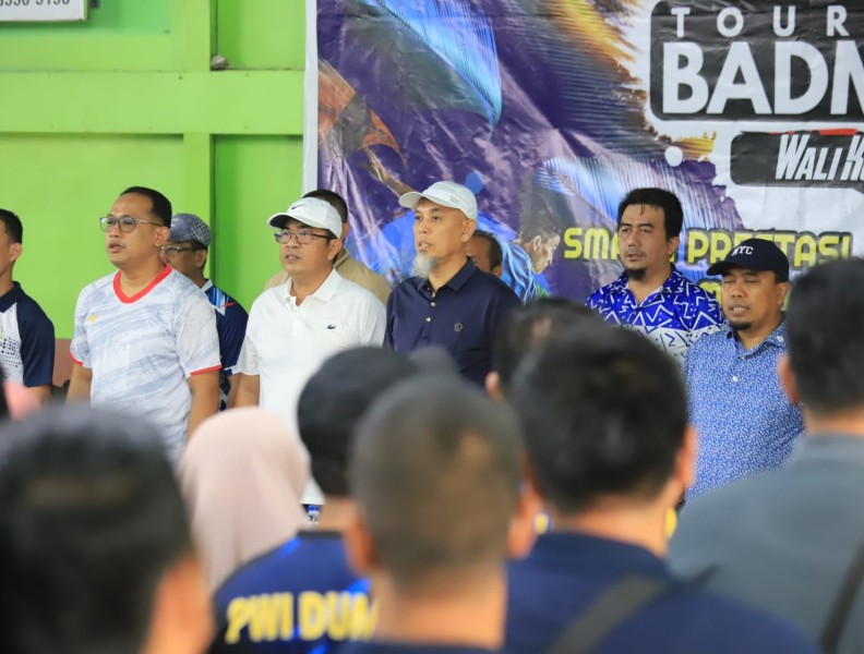 Open Turnament Wali Kota Dumai Cup 2025, Dedi Husni Kepala Seksi Penyuluhan dan layanan Impormasi Bea Cukai Dumai Turut Hadir