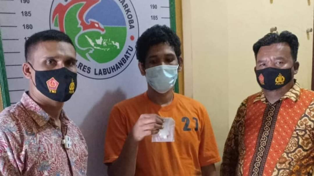 MR alias Kule diduga melakukan tindak pidana narkotika ditangkap Satres Narkoba Polres Labuhanbatu