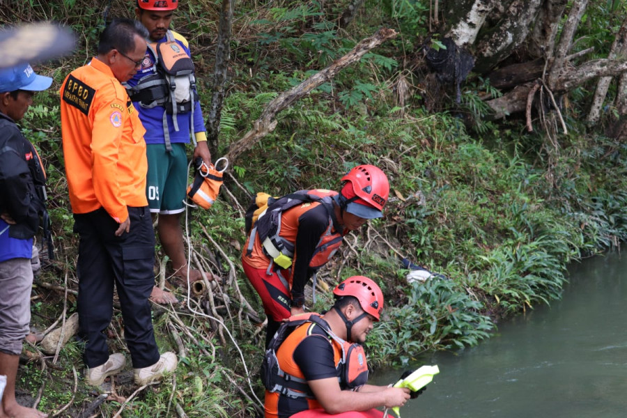 Cari Warga Hanyut di Sungai Lae Kombih Bupati Kerahkan Ratusan Personil
