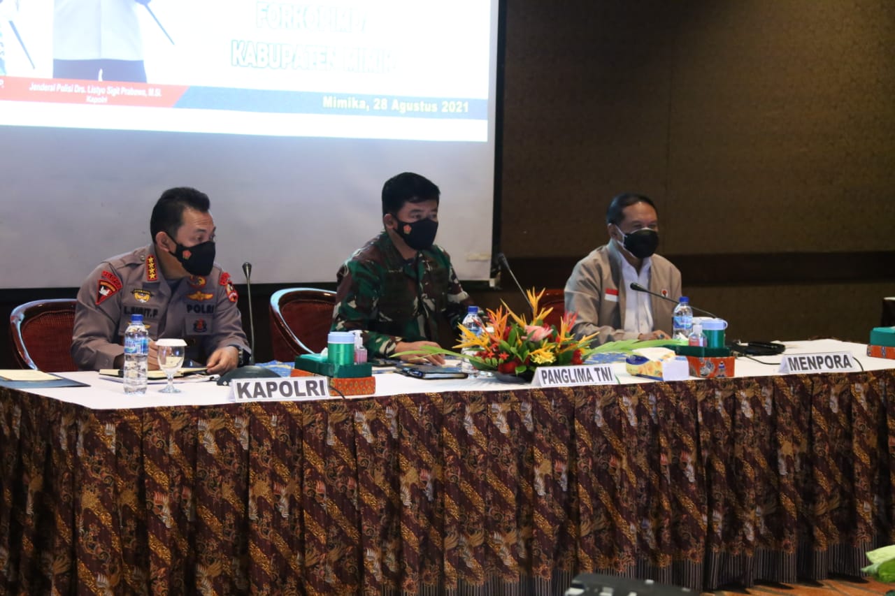 Rapat Kesiapan PON XX Bareng Forkopimda Mimika, Kapolri: Perlu Langkah Extraordinary Cegah Covid-19 