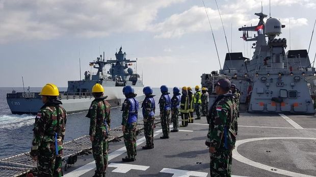 TNI AL bersama Tentara Jerman Latihan di Laut Mediterania