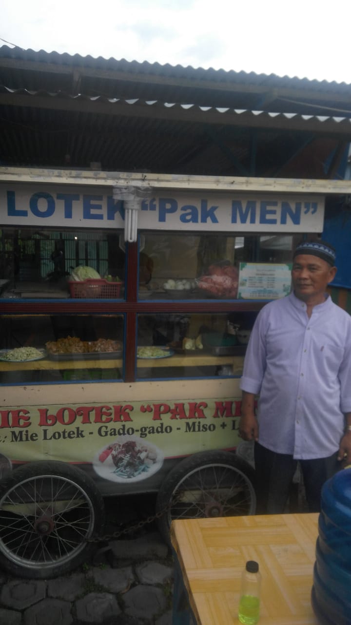 Rasakan Lezatnya Gado-Gado Pak Men Bikin Lidah Pengen dan Pengen Lagi