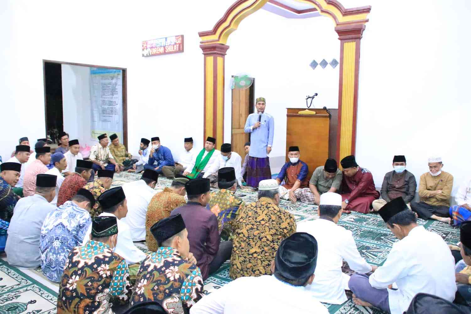 Wabup Labura melalui Syafari Subuh himbau Masyarakat melakukan Vaksinasi Covid 19