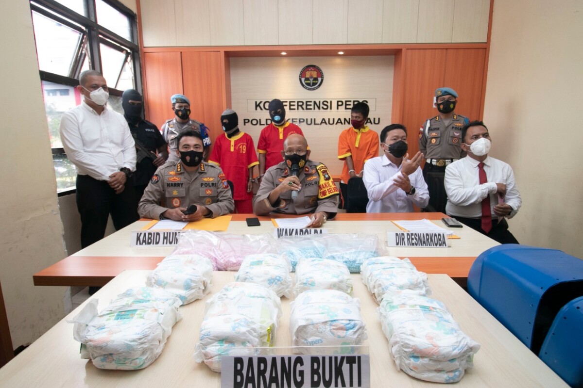 Sebanyak 20.000 Pil Ekstasi dan 8.322 gram Sabu,Siap Edar di Kepri