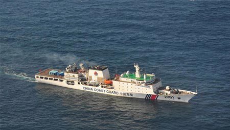 Menteri: 100 Kapal Cina Melanggar Masuk Perairan Malaysia
