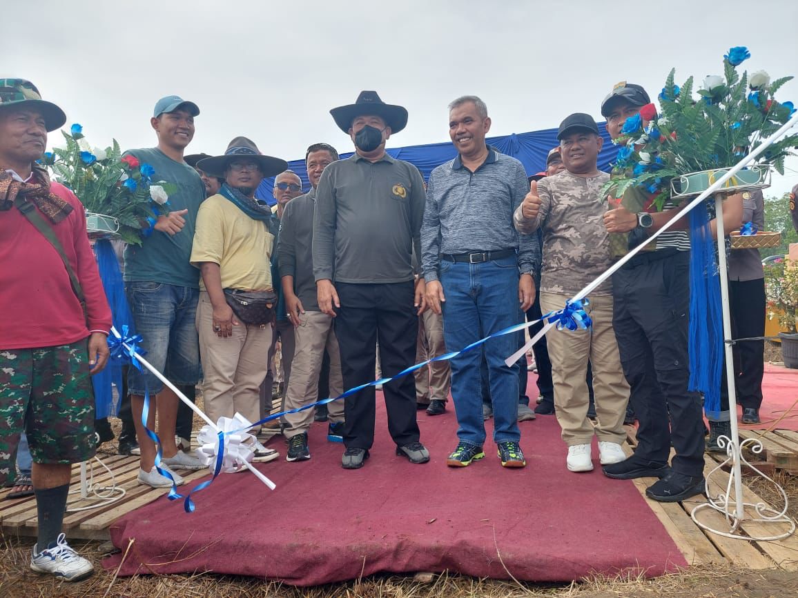 HUT Bhayangkara ke 76, Porbi Riau Gelar Safari Berburu Babi di Desa Bukit Ranah