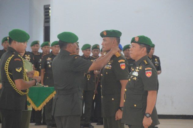 Danrem 074/Warastratama Beralih dari Brigjen TNI Widi Prasetijono kepada Kolonel Inf Rafael Granada 