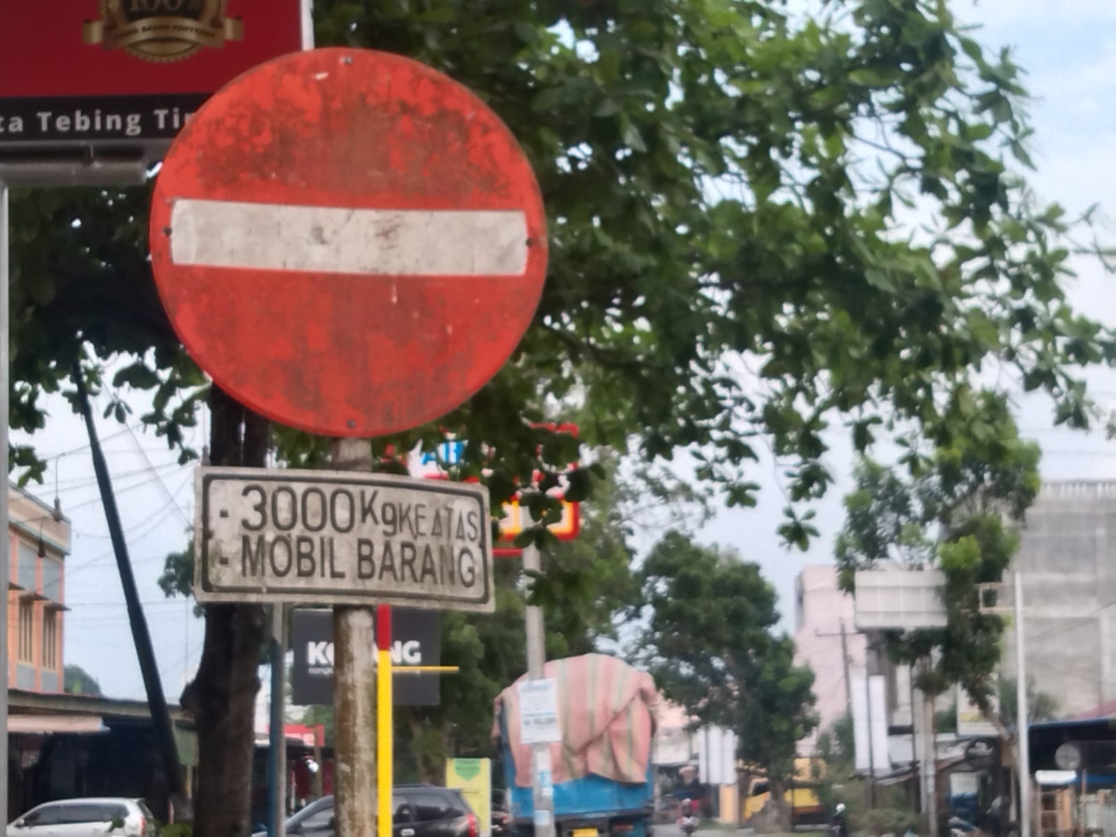 Warga Jalan Juanda Tebing Tinggi Sampaikan Keluhan kepada Pengurus DPC GBNN Tebing Tinggi