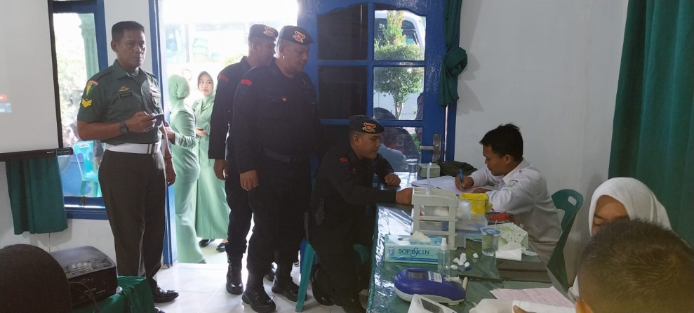 Meriahkan HUT Polisi Militer Ke 77,Brimob Kompi 2 Batalyon B Pelopor Donor Darah
