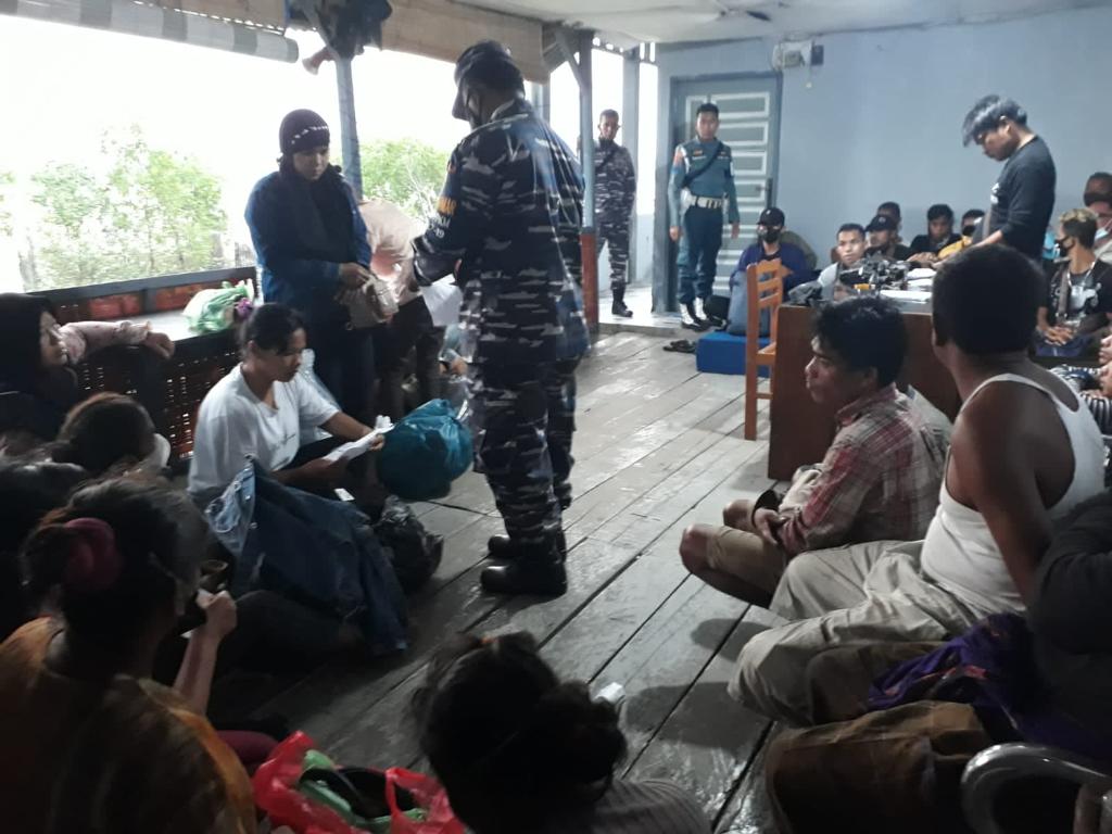 TNI AL Tangkap Kapal Selundupkan Puluhan Calon PMI Ilegal di TBA