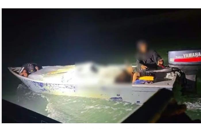 Bea Cukai Batam Menggagalkan Penyelundupan 168 ribu Batang Rokok Ilegal di Perairan Tanjung Uncang Batam