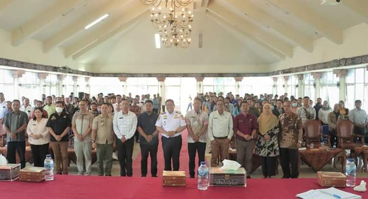 Bupati Dairi Eddy Berutu Targetkan Penyusunan Data Profil Desa Selesai Dikerjakan November 2022