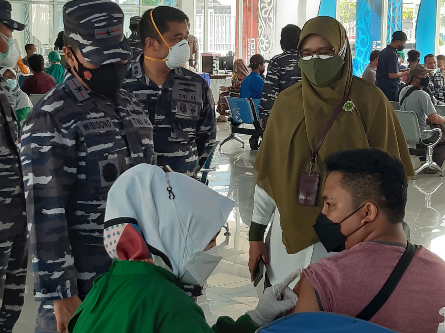 TNI AL Lantamal I Belawan Gelar Serbuan Vaksinasi Dosis Ke- ll Covid-19, Antusia Warga Sangat Tinggi