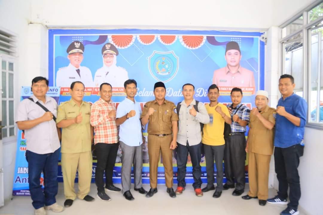 PWI Labuhanbatu melakukan kunjungan silaturahmi ke Pemkab Labuhanbatu