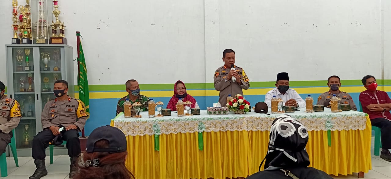 Kapolres Serdang Bedagai  Sambangi Kecamatan Teluk Mengkudu