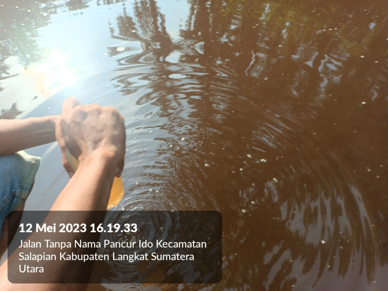 Diduga Limbah PT Lonsum Cemari Anak Sungai Keruh Di Langkat