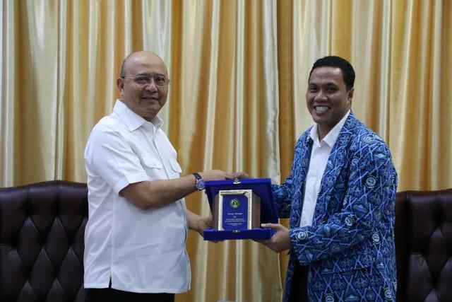 Dzulmi Eldin Terima Audiensi DPW Paguyuban Pasundan Sumut di Rumah Dinas Wali Kota