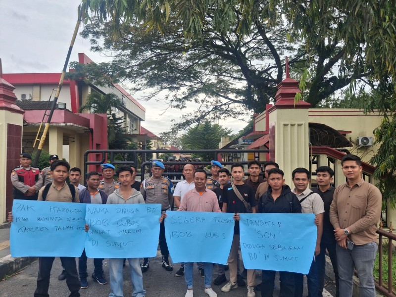 Aksi Persatuan Pemuda dan Mahasiswa Sumut Desak Kapolda Evaluasi Kapolres Karo: Soroti Maraknya Narkoba