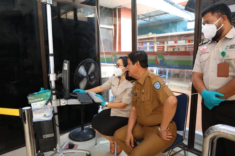 Plt Gubernur Kepri  Sidak ke Pelabuhan Sri Bintan Pura Mengecek Kesiapan Antisipasi Virus Corona