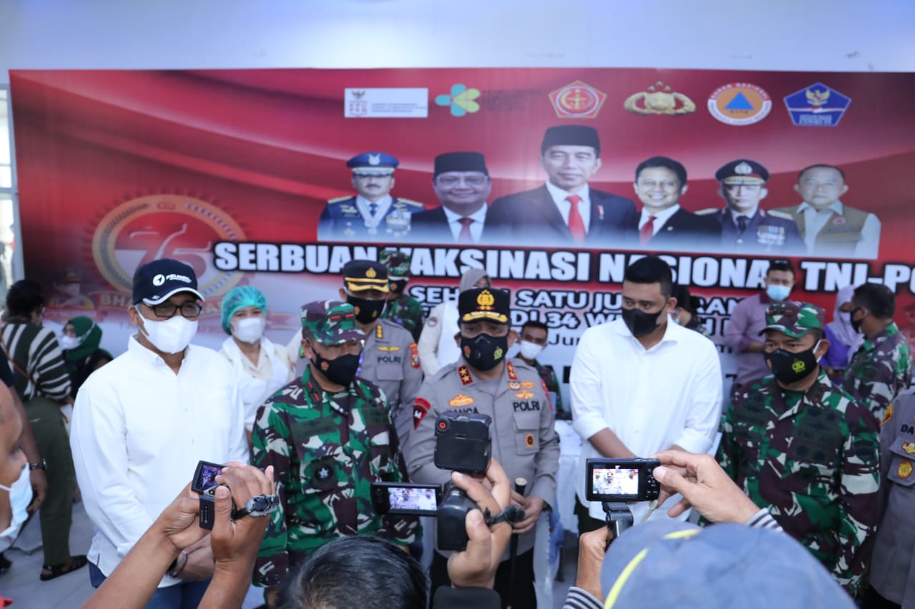 Kapolda Sumut dan Pangdam I/BB pastikan Vaksinasi Massal Penuhi Target