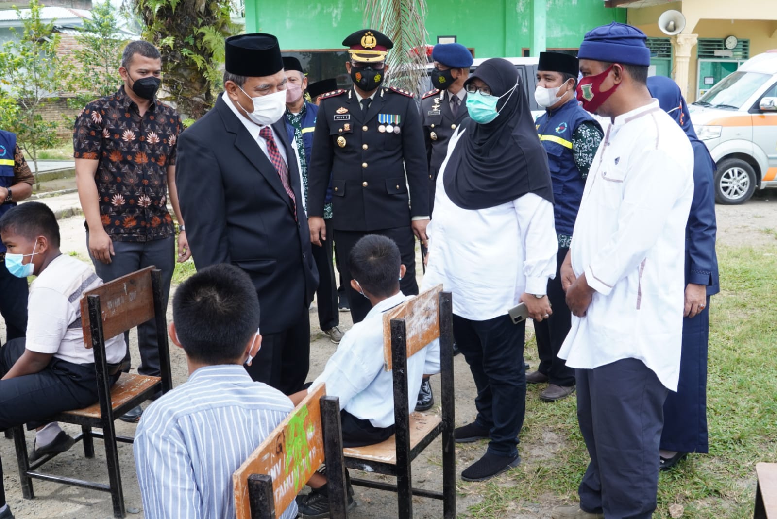 Walikota Tebing Tinggi Bersama Forkopimda  Tinjau  Vaksinasi  Sinovac 523 Pelajar
