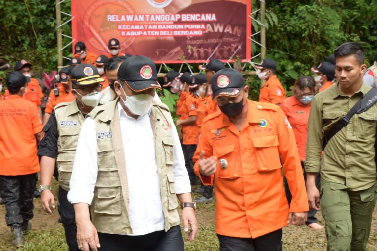 Wakil Bupati Deli Serdang Menghadiri Pengukuhan Relawan Tanggap Bencana