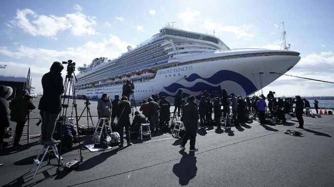 41 Penumpang Kapal Pesiar Jepang Positif Virus Corona