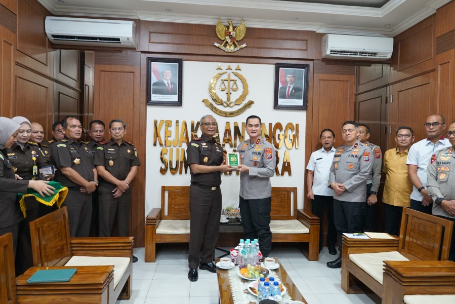 Kapolda Sumut Silaturahmi Ke Kejati Sumut, Untuk Kolaborasi dan Sinergitas