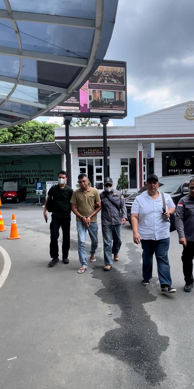 Tim Tabur Kejati Sumut Amankan DPO Terpidana Perkara Perzinahan di Pematang Siantar