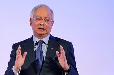 I did not betray country, people must be calm: Najib