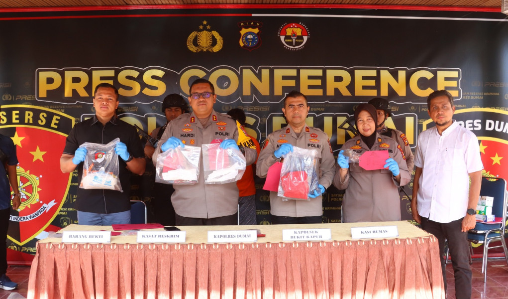 Polres Dumai Mengelar Press Release Terkait Keberhasilan Kasus Pembunuhan Berencana