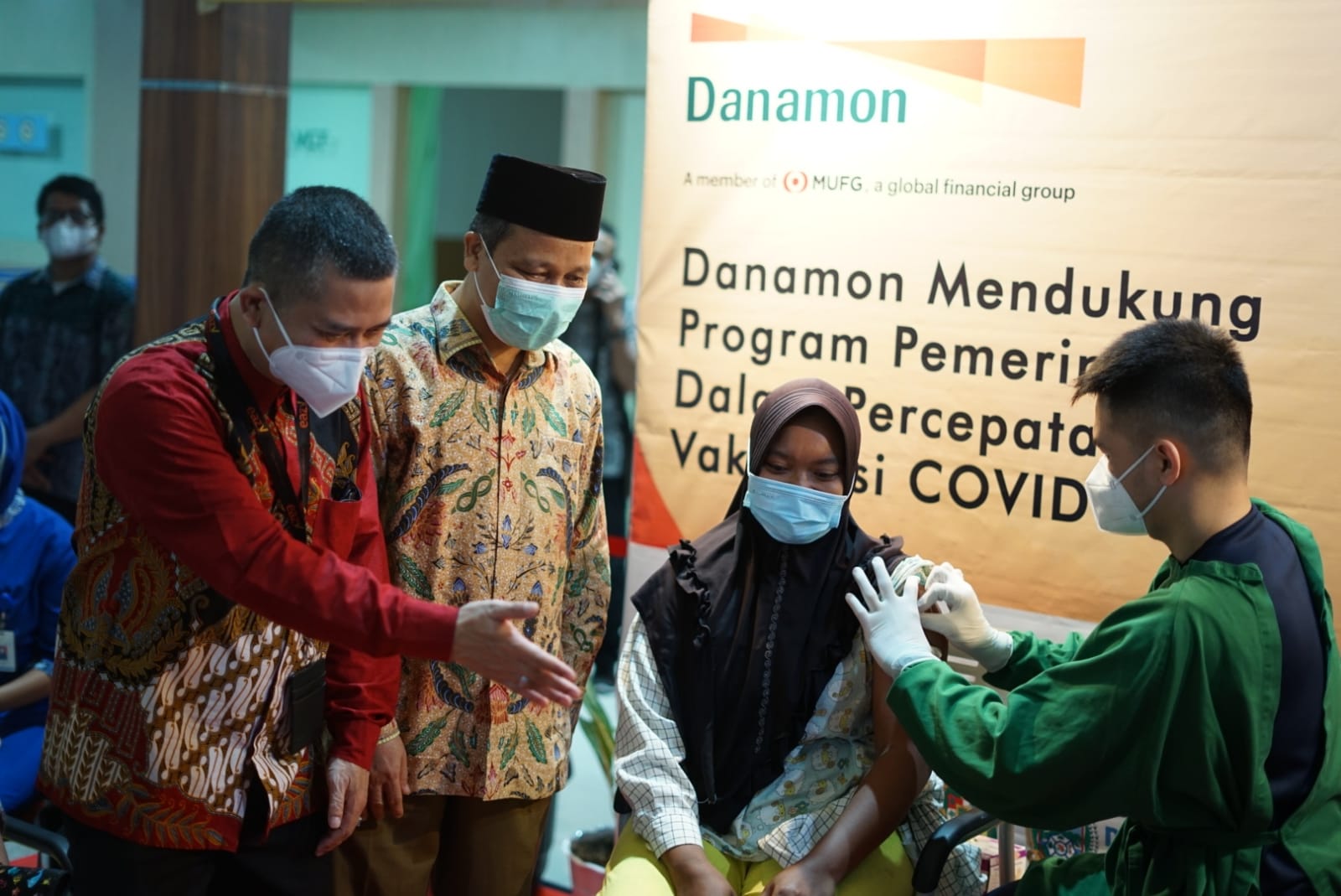 Satgas Covid-19 PKS Kota Medan Adakan Vaksinasi I di RS Royal Prima