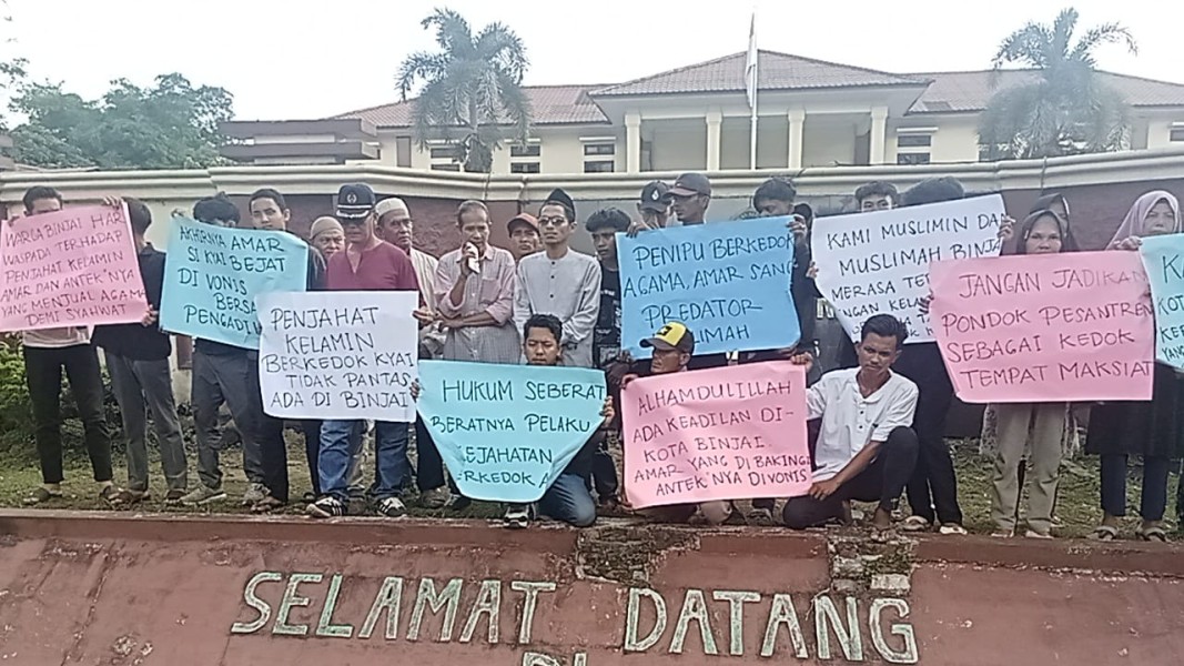 Hakim PN Binjai Vonis Enam Bulan Percobaan kepada Terdakwa Oknum Pimpinan Ponpes dalam Perkara Perzinahan