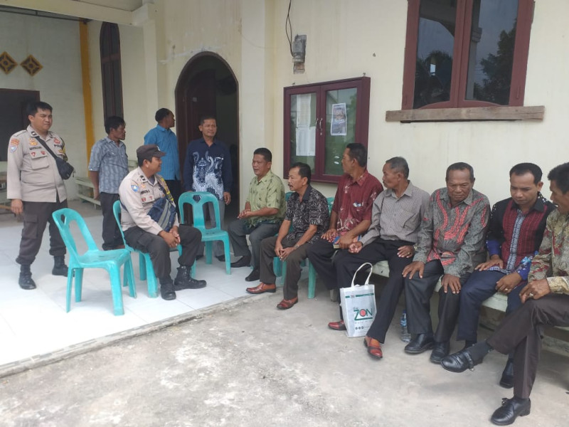 Minggu Kasih, Polres Dumai Sambangi   GKPI Jalan M.H. Thamrin Gg. Sakura Kecamatan Dumai Selatan