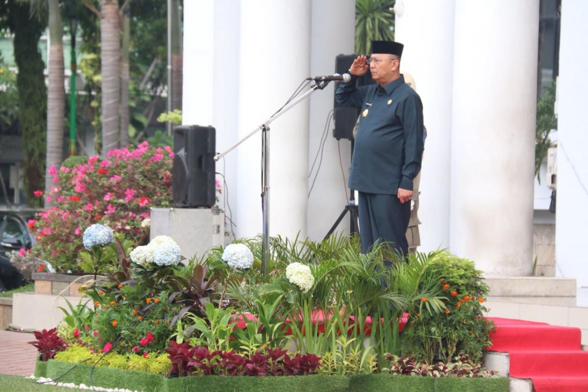 Wali Kota Medan, Drs. H.T Dzulmi Eldin S, M.Pimpin Upacara  Hari Kesadaran Nasional