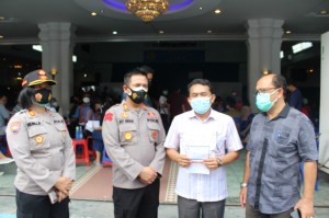 Polres Pematangsiantar Laksanakan Vaksinasi Tahap II Serentak