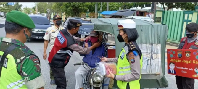 Polresta Deli Serdang Mengantisipasi Penyebaran Wabah Covid-19,Rutin Melaksanakan Patroli Yustisi
