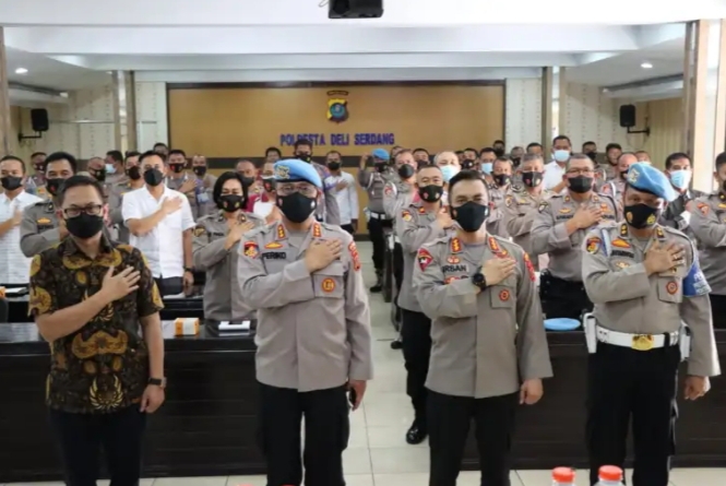 Kabid Propam Polda Sumut Berikan Bimbingan Pembinaan di Polresta Deli Serdang