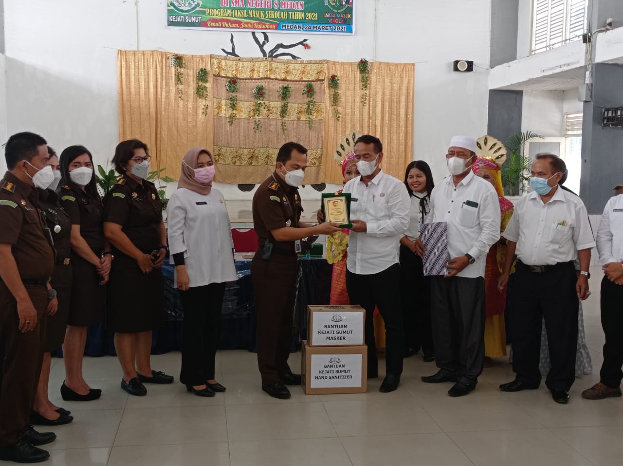 Penkum Kejatisu Taat Hukum Di SMA Negeri 8 Medan