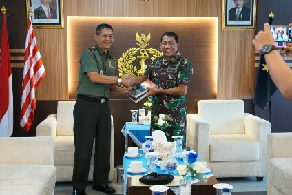 Danlantamal I Terima Kunjungan Tim Pusjarah TNI