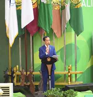 Jokowi Hadiri Dies Natalis ke-66 USU