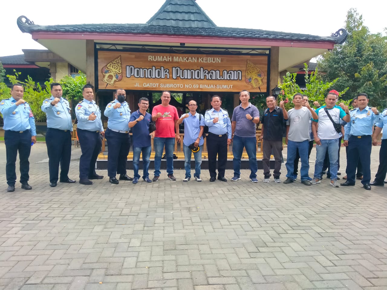 Pererat Silahturahmi, Kalapas Kelas II A Binjai Ajak Wartawan Makan Siang Bersama