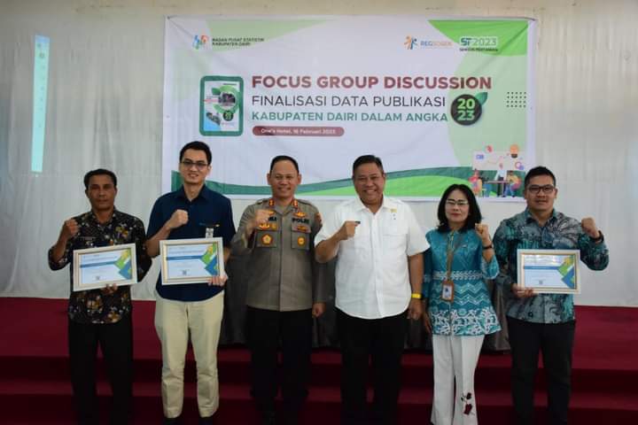 Dinas Pertanian Dairi Raih Penghargaan Produsen Data Terbaik Versi BPS