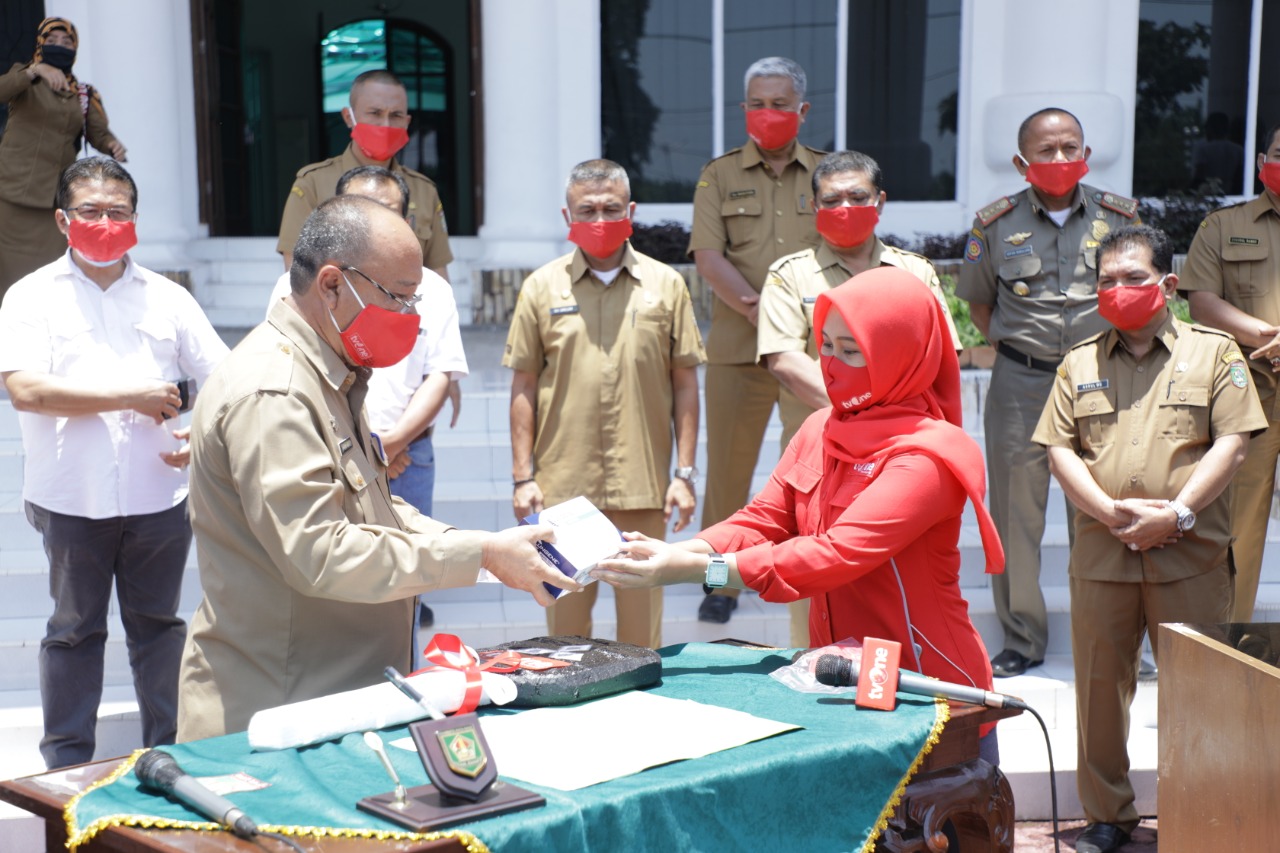 Pemkab Asahan Dapat Bantuan Ambulans Dari Yayasan Satu Untuk Negeri Tv One