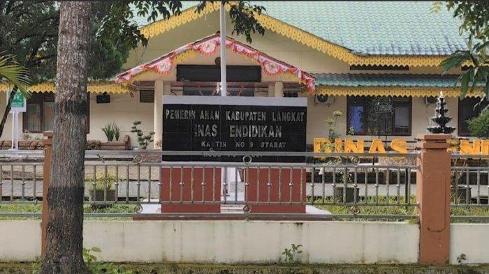 Sekolah Tak Layak Dana Bos Dipertanyakan, Begini Kata Kabid SD!!