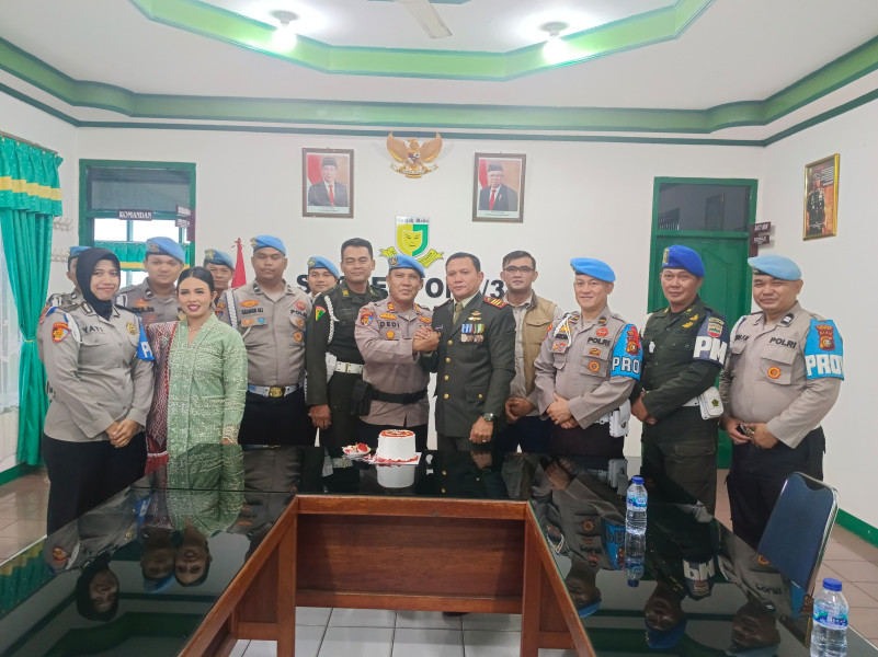 Kapolres Dumai Bersama Jajaran Melakukan Kunjungan Kehormatan Ke beberapa Markas TNI Di Kota Dumai