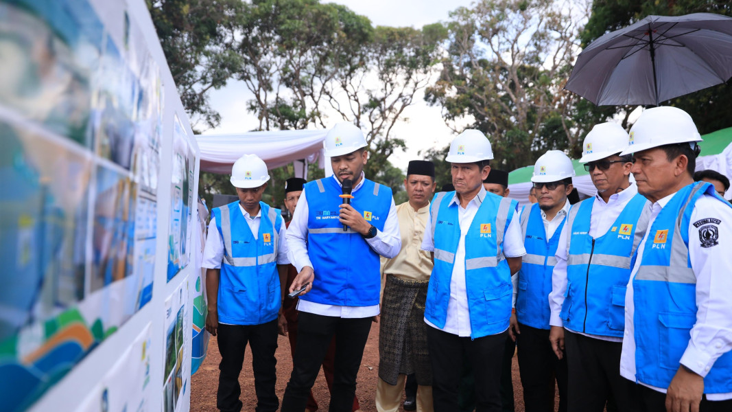 Wujudkan Program Transisi Energi, PLN Listriki 6 Pulau Terdepan di Kepulauan Riau